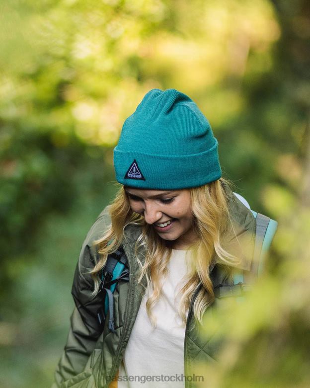 Passenger kärna återvunnen låg-top beanie skuggad gran D422J1034 skuggad gran