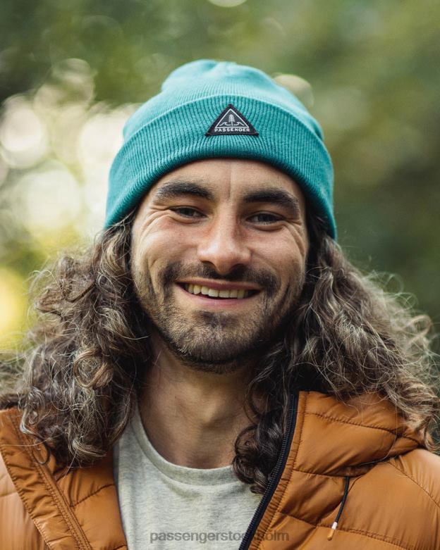 Passenger kärna återvunnen låg-top beanie skuggad gran D422J402 skuggad gran