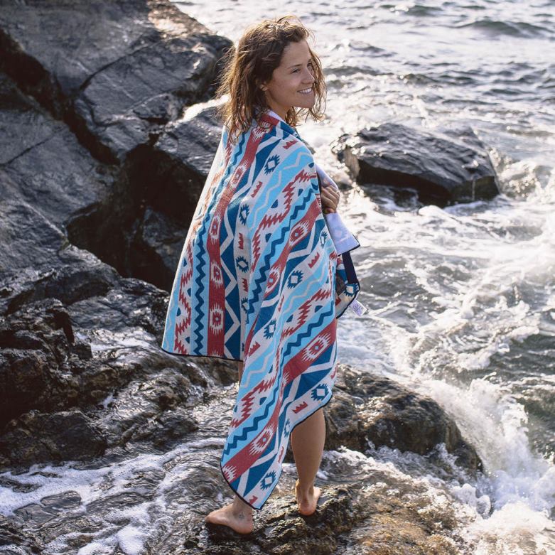Passenger portland återvunnen strandhandduk multi geo stripe coral D422J629 multi geo stripe korall